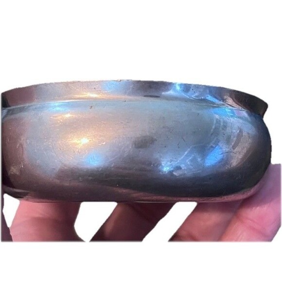 Stieff Colonial Williamsburg Pewter Porringer Bowl CW 16-25 Rare Smaller Size - Picture 5 of 6